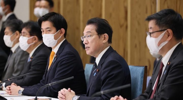 japanese-prime-minister-fumio-kishida-copy-879x485