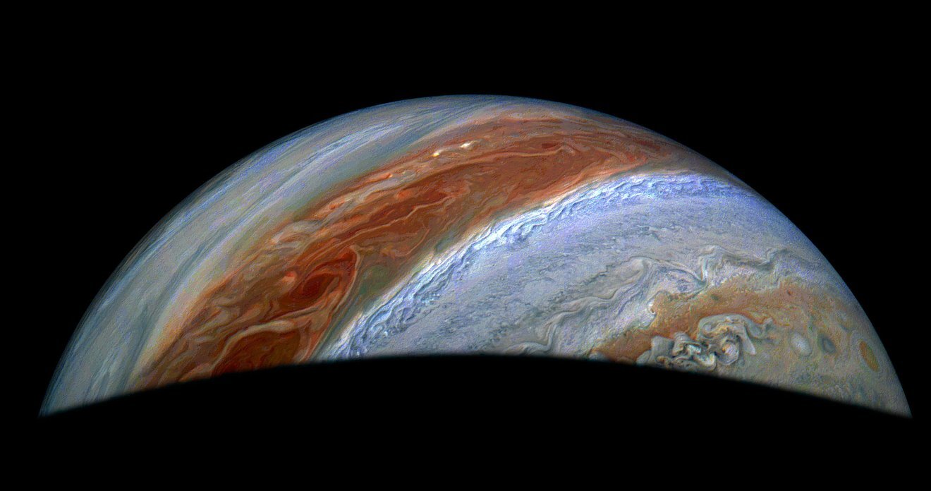 1-pia26595-new-junocam-2500width-1320
