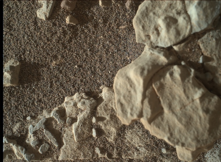 1922mh0001760010703102c00-dxxx