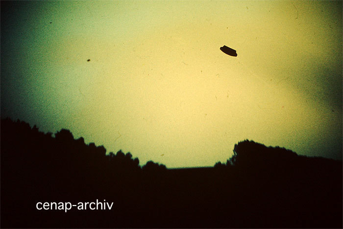 1976-ufo-fake-a-1