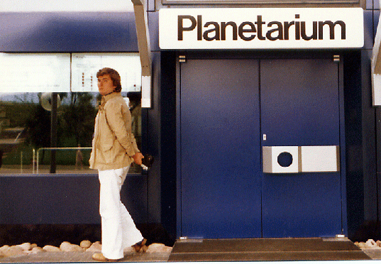 1979-09-a-Werner bei Planetarium-Stuttgart
