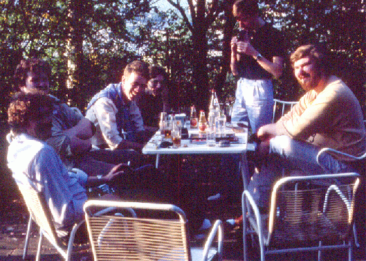 1982-05-bd-CENAP-Team bei Klaus Webner