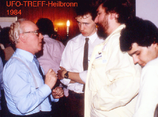 1984-10-aza-DUIST-Alienfriseur im Gespru00e4ch mit Jochen, Werner und Joseph Garcia-MUFON-CES