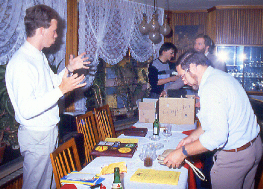 1985-10-ai-Jochen Ickinger, Oskar Bu00f6u00df und GEP-Team