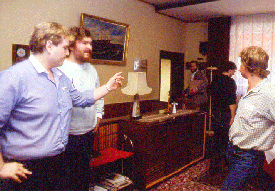 1985-10-ao-Roland und Werner - UFO-Forum-Schwetzingen