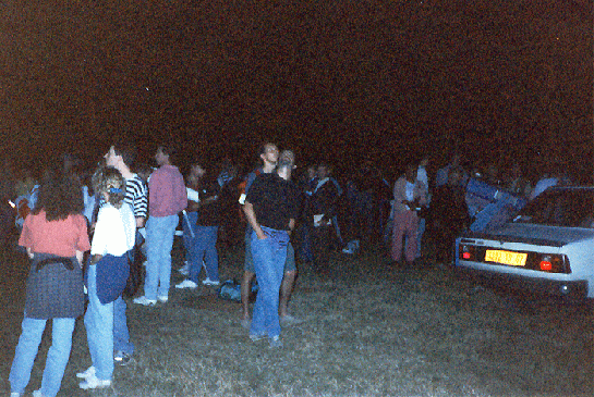 1996-08-df-CENAP-MHB-Start-Beobachter auf dem Bastberg bei Astronomie-Nacht