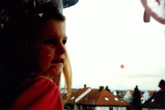 1996-10-Heiu00dfluftballon in Schweinchenform u00fcber Mannheim