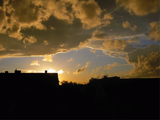 2007-06-gad-Gewitterwolken bei Sonnenuntergang - Mannheim