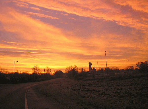 2007-11-ce-Sonnenaufgang über Mannheim-Wallstadt