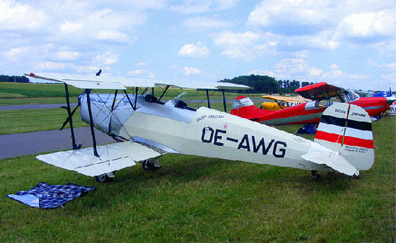 2008-06-hq-Bücker-Doppeldecker-Unser Fliegerle