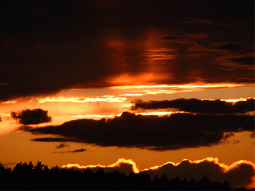 2008-08-fujb-Sonnenuntergang mit Wolkenschatteneffekt