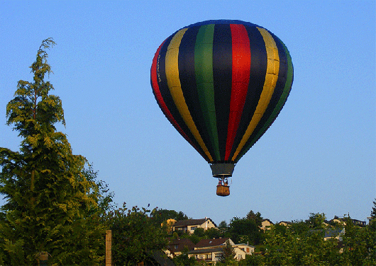 2009-05-erae-Heiu00dfluftballon-Anflug