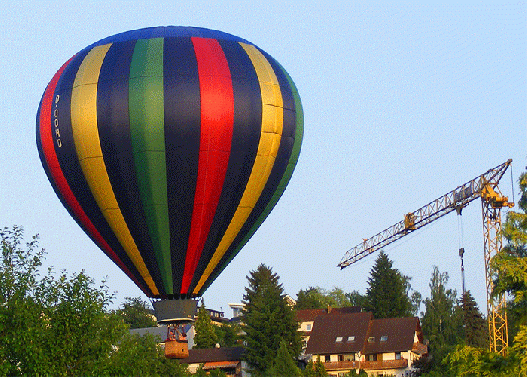2009-05-eraf-Heiu00dfluftballon-Landeanflug