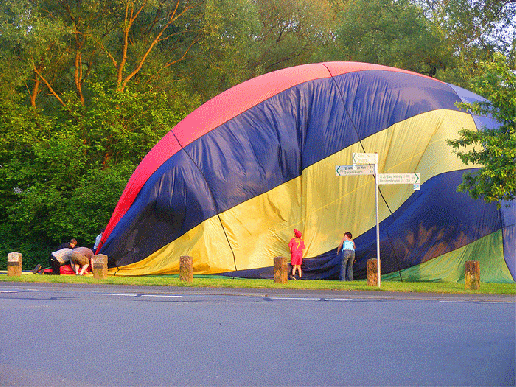 2009-05-erazb-Heiu00dfluftballon-Bergung