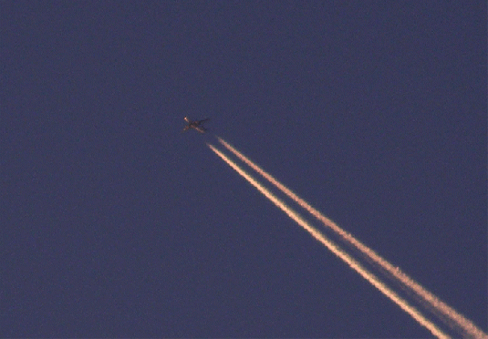 2009-06-dah-Überflieger