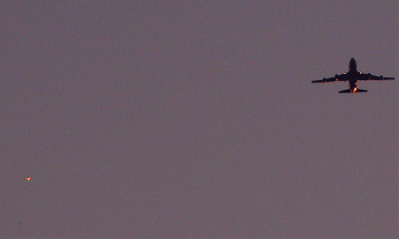 2009-06-danda-Überflieger im Abendsonnenlicht