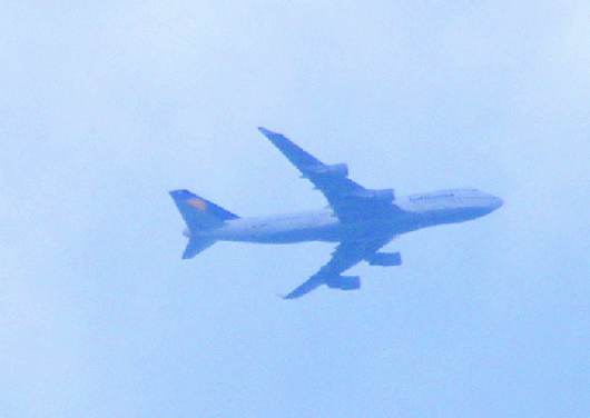 2009-07-ena-LH-B-747-Überflieger