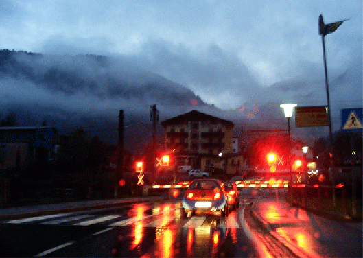 2009-10-dp-Bahnu00fcbergang - Tirol