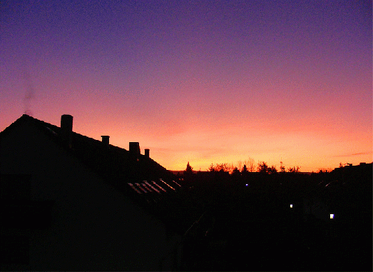 2009-11-f-Sonnenaufgang am nächsten Morgen über Mannheim