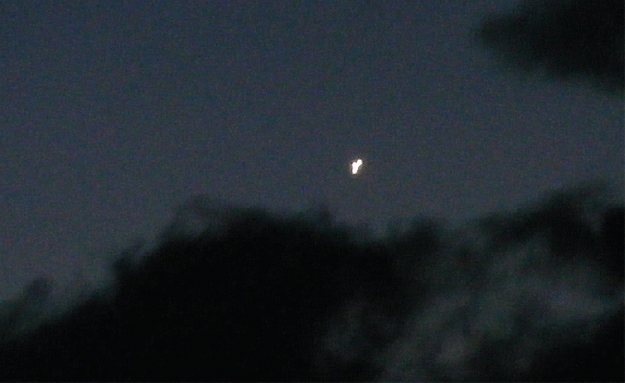 2010-04-bbc-Ufoeffekt durch verwackelte Aufnahme von Venus