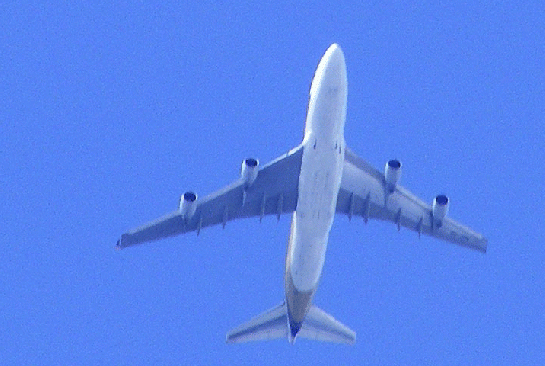 2010-04-bcka-Überflieger