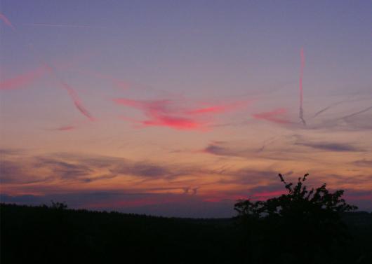 2010-08-bbea-Sonnenuntergang über Odenwald
