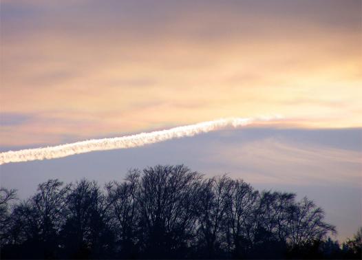 2010-12-dmqlf-Irisierende Wolken