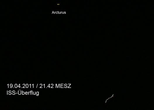 2011-04-ezeb-ISS-u00dcberflug