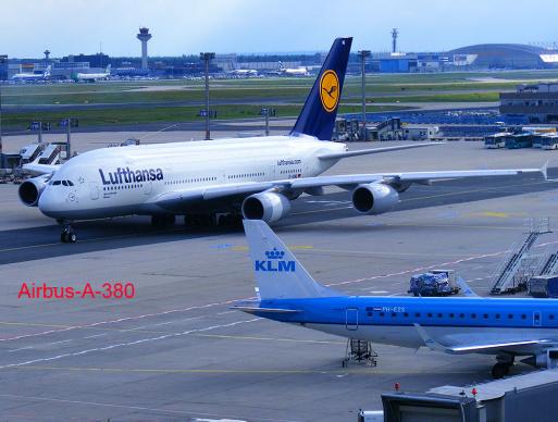 2011-08-cesd-Lufthansa auf Vorfeld - Frankfurter Flughafen + Video davon hier: http://www.youtube.com/watch?v=MpGezbiXVmA