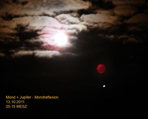 2011-10-ceo-Mond+Jupiter-Aufnahme mit Reflexion-Effekt "des roten Mondes"