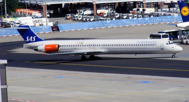 2012-05-ghpb-SAS-MD-80