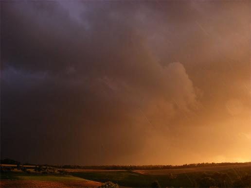 2012-08-bnbb-Sonnenuntergang+Gewitterwolken