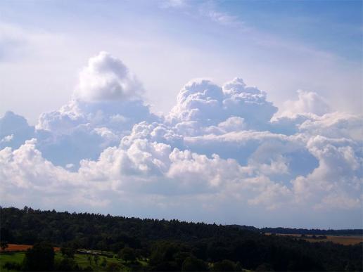 2014-08-aecb-Wolken - Odw
