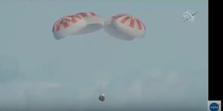 2019-spacex-dragon-reentry-aze