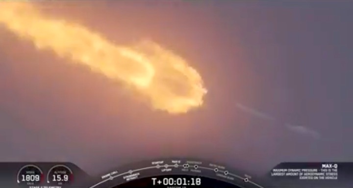 2020-08-31-spacexlaunch-am