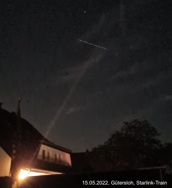 2022-05-15-guetersloh-starlink-ad
