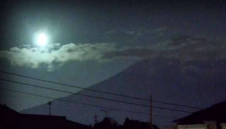 2025-12-26-meteor-japan-ac