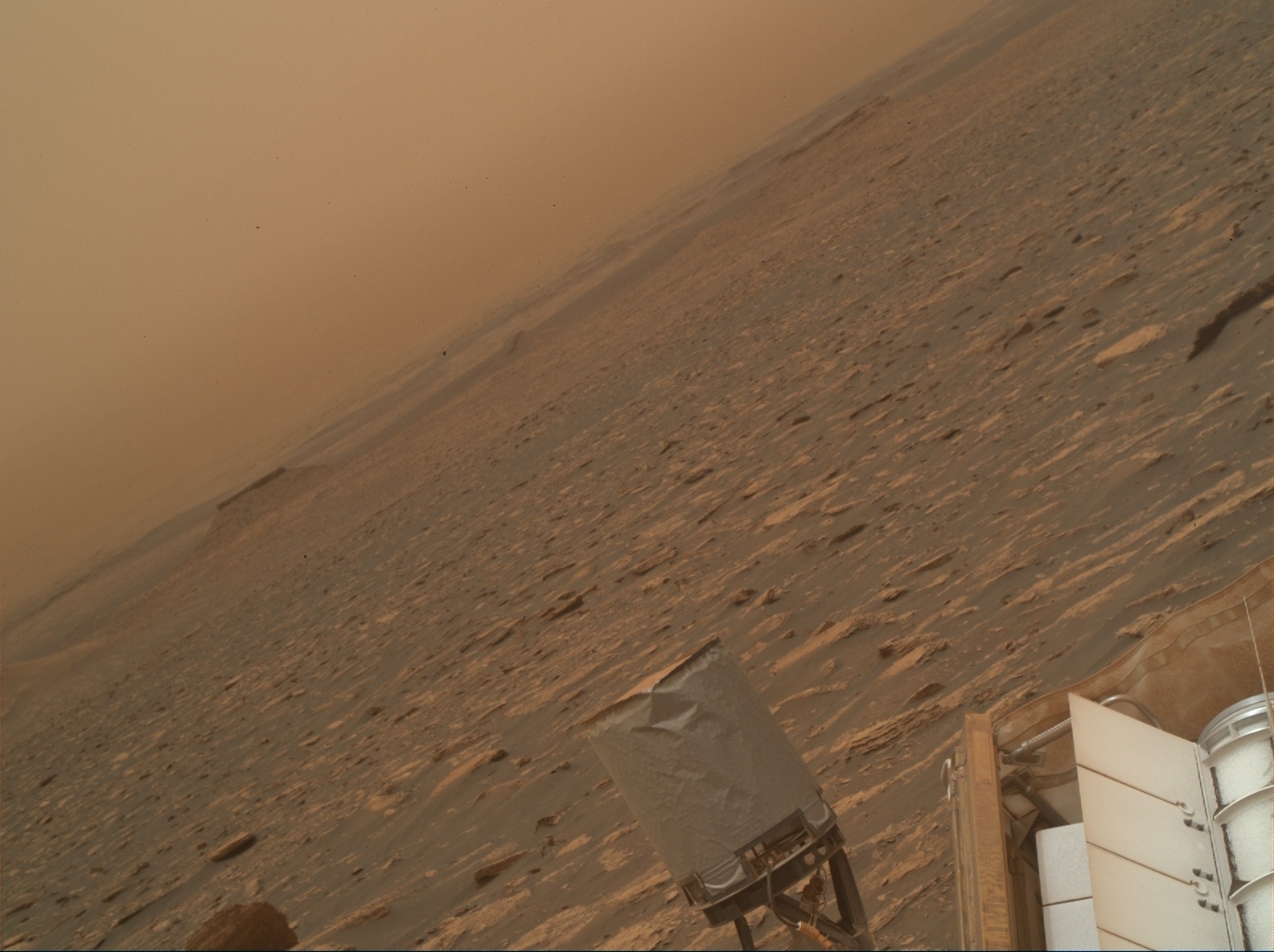 2082mh0003900010802126e02-dxxx