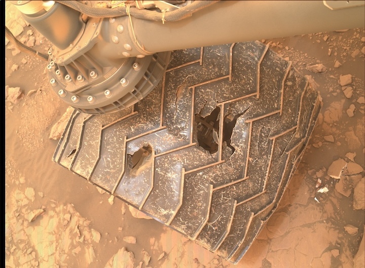 2115mh0007570000802469e01-dxxx