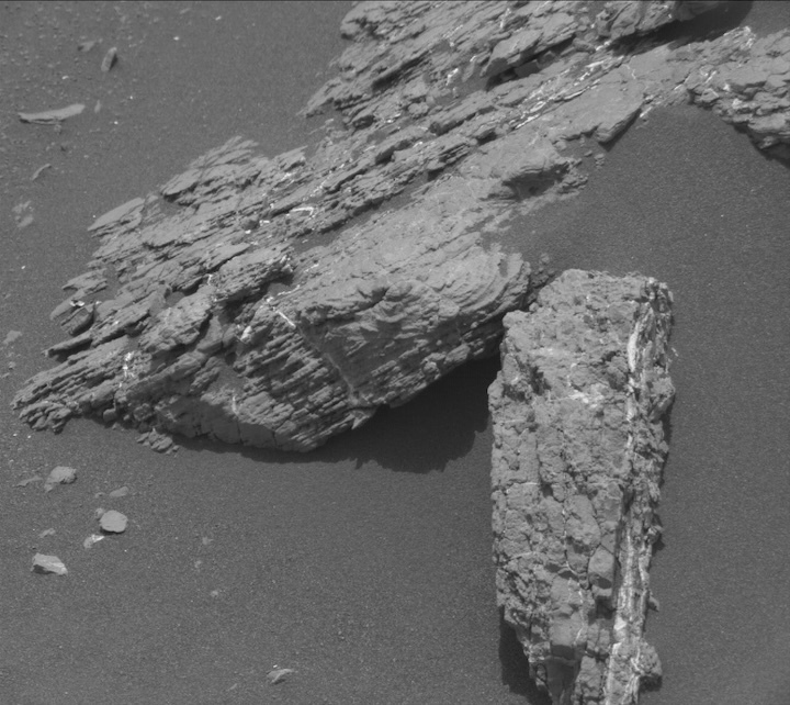 2338mr0124190011001153c00-dxxx