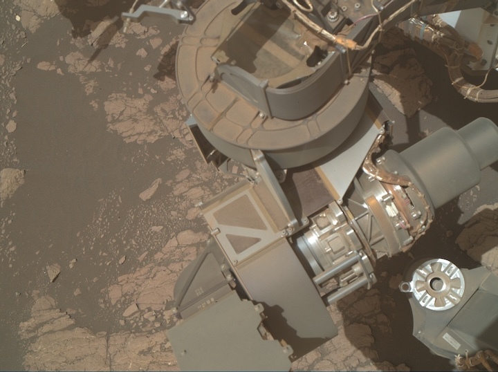 2405mh0003900010900357c00-dxxx