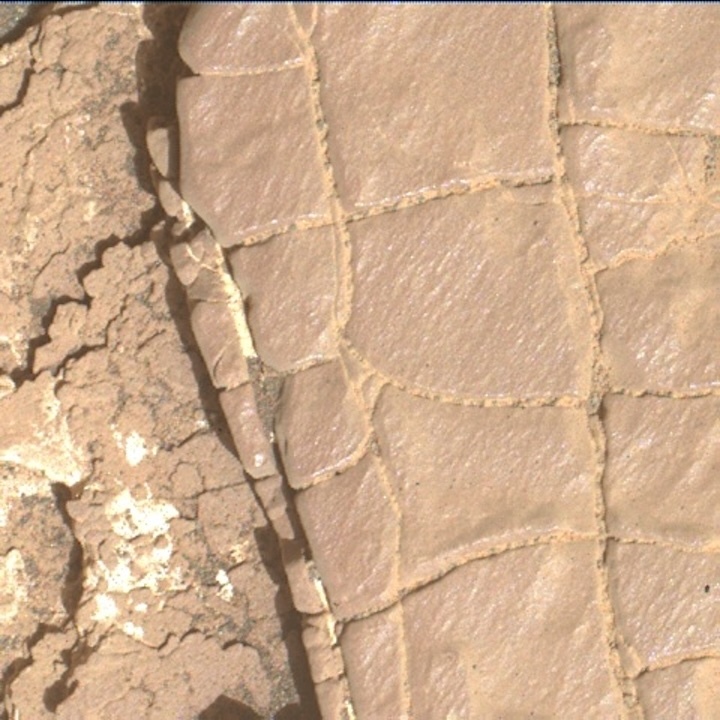 2422mh0007060000900869c00-dxxx