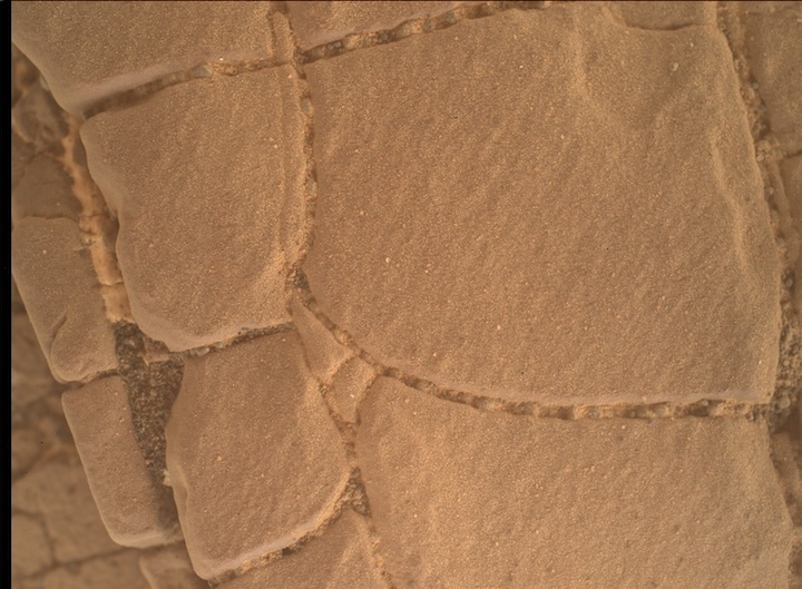 2422mh0007150010900895c00-dxxx