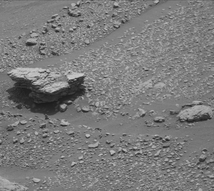 2429mr0128600421003137c00-dxxx