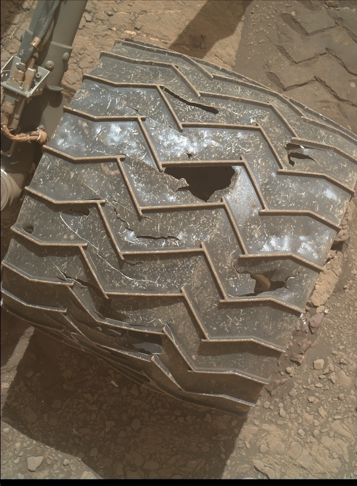 2459mh0007700010902113e01-dxxx