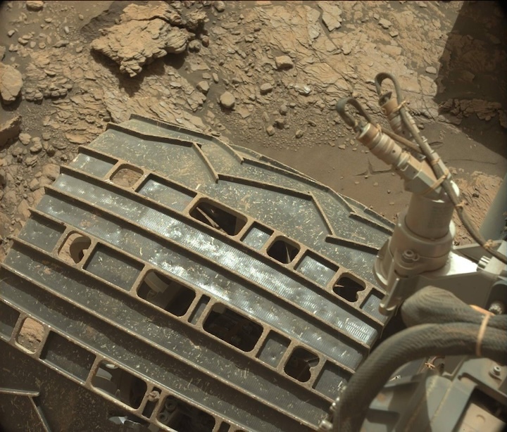 2459ml0130580030903603e01-dxxx