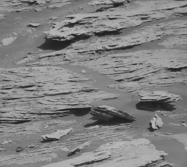 2575mr0135260211100296c00-dxxx