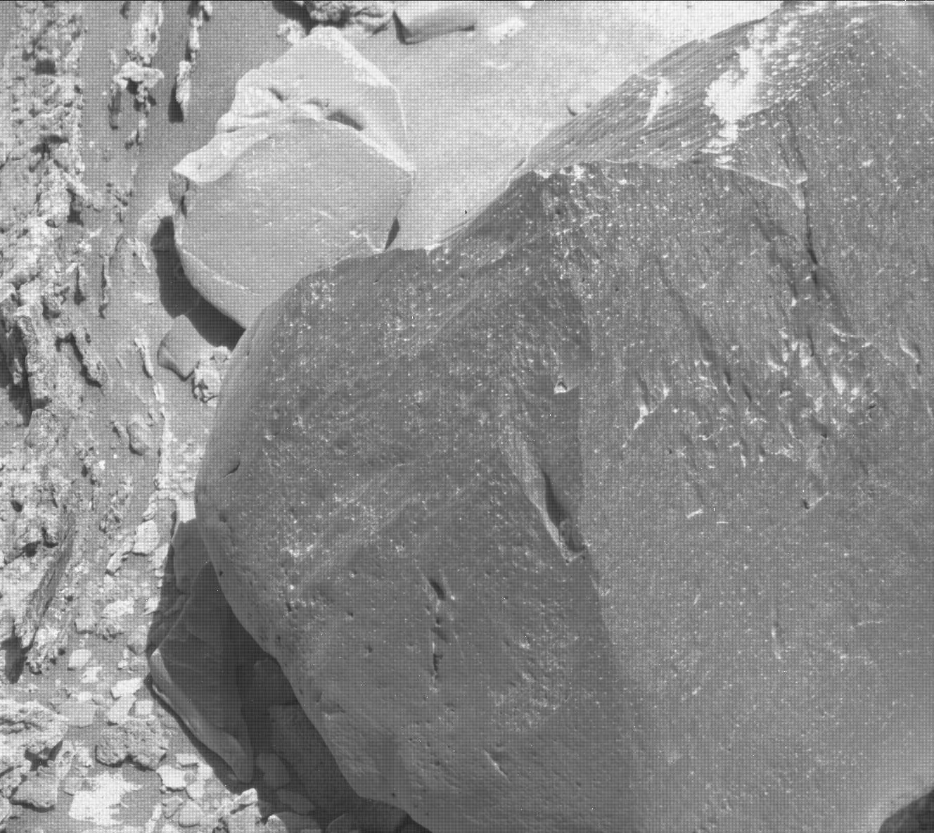 2636mr0138040111103096c00-dxxx