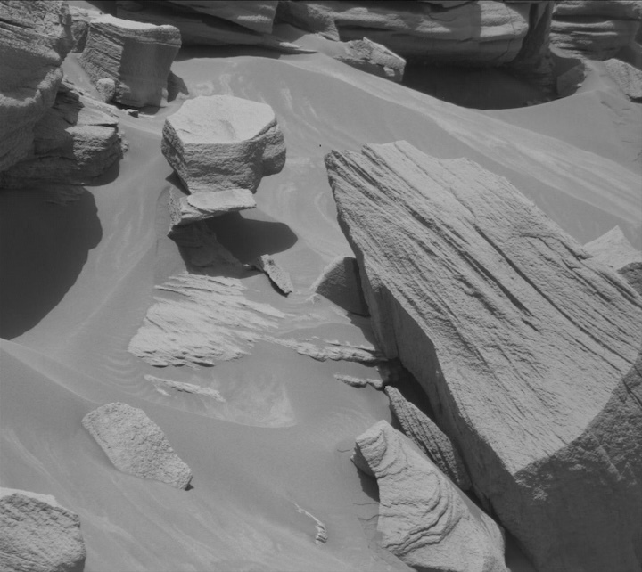 2705mr0141790150405497c00-dxxx