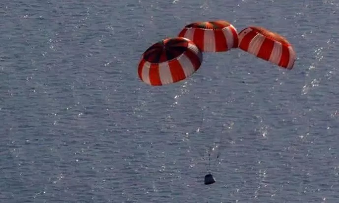 2877443-integrated-parachute-tests-for-gaganyaan-a-success